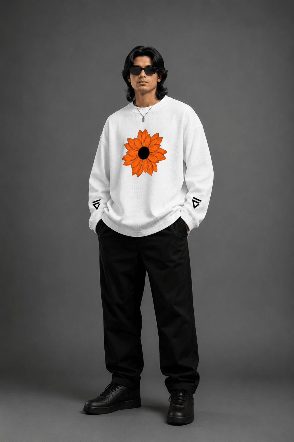 EVAN Bloom Oversized sweatshirt – White - Evanbuilt